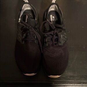 New Balance Black Sneakers